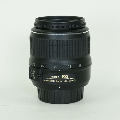 Nikon AF-S DX Zoom-Nikkor 18-55mm F3.5-5.6G ED II ブラック