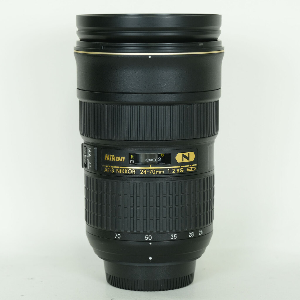 Nikon AF-S NIKKOR 24-70mm f/2.8G ED