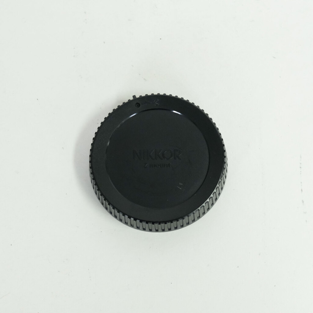 Nikon NIKKOR Z 135mm f/1.8 S Plena