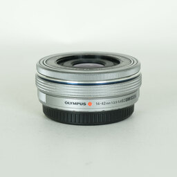 OLYMPUS M.ZUIKO DIGITAL ED 14-42mm F3.5-5.6 EZ シルバー