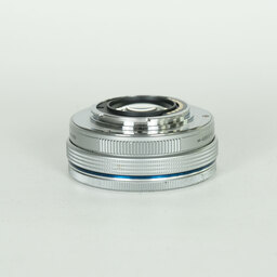 OLYMPUS M.ZUIKO DIGITAL ED 14-42mm F3.5-5.6 EZ シルバー OLYMPUS M.ZUIKO DIGITAL ED 14-42mm F3.5-5.6 EZ シルバー