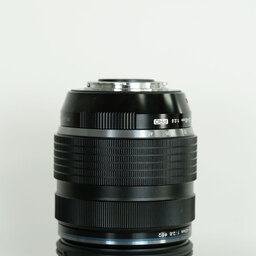 OLYMPUS M.ZUIKO DIGITAL ED 12-40mm F2.8 PRO