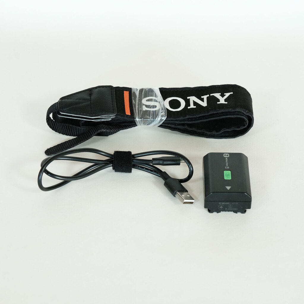 SONY α7 III(ILCE-7M3) SONY α7 III(ILCE-7M3)