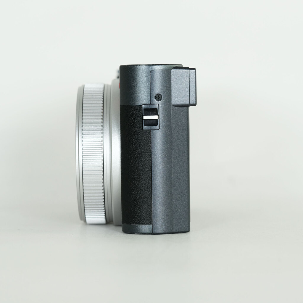 LEICA C-LUX ミッドナイトブルー