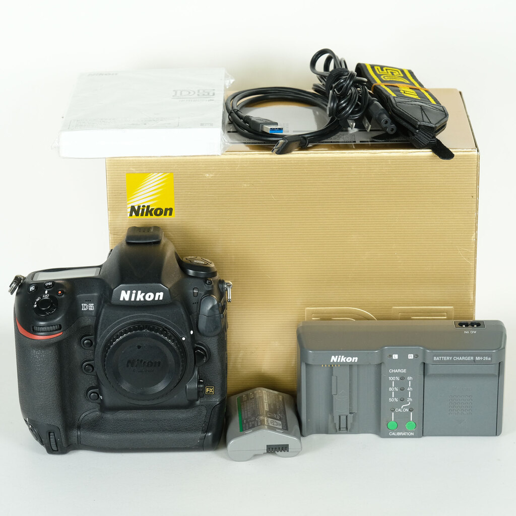 Nikon D5