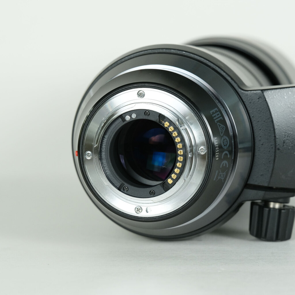 OLYMPUS M.ZUIKO DIGITAL ED 300mm F4.0 IS PROの出品 | ONE SCENE