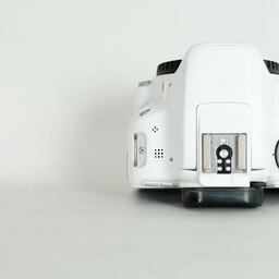 Canon EOS Kiss X7 ボディ ホワイト