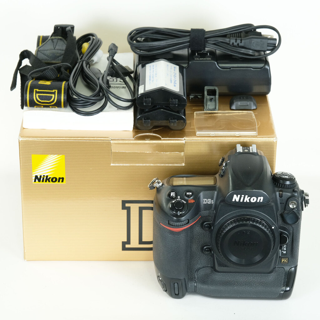 Nikon D3S Nikon D3S
