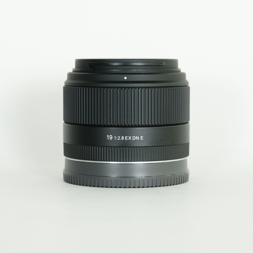 SIGMA 19mm F2.8 EX DN [ソニーE用]