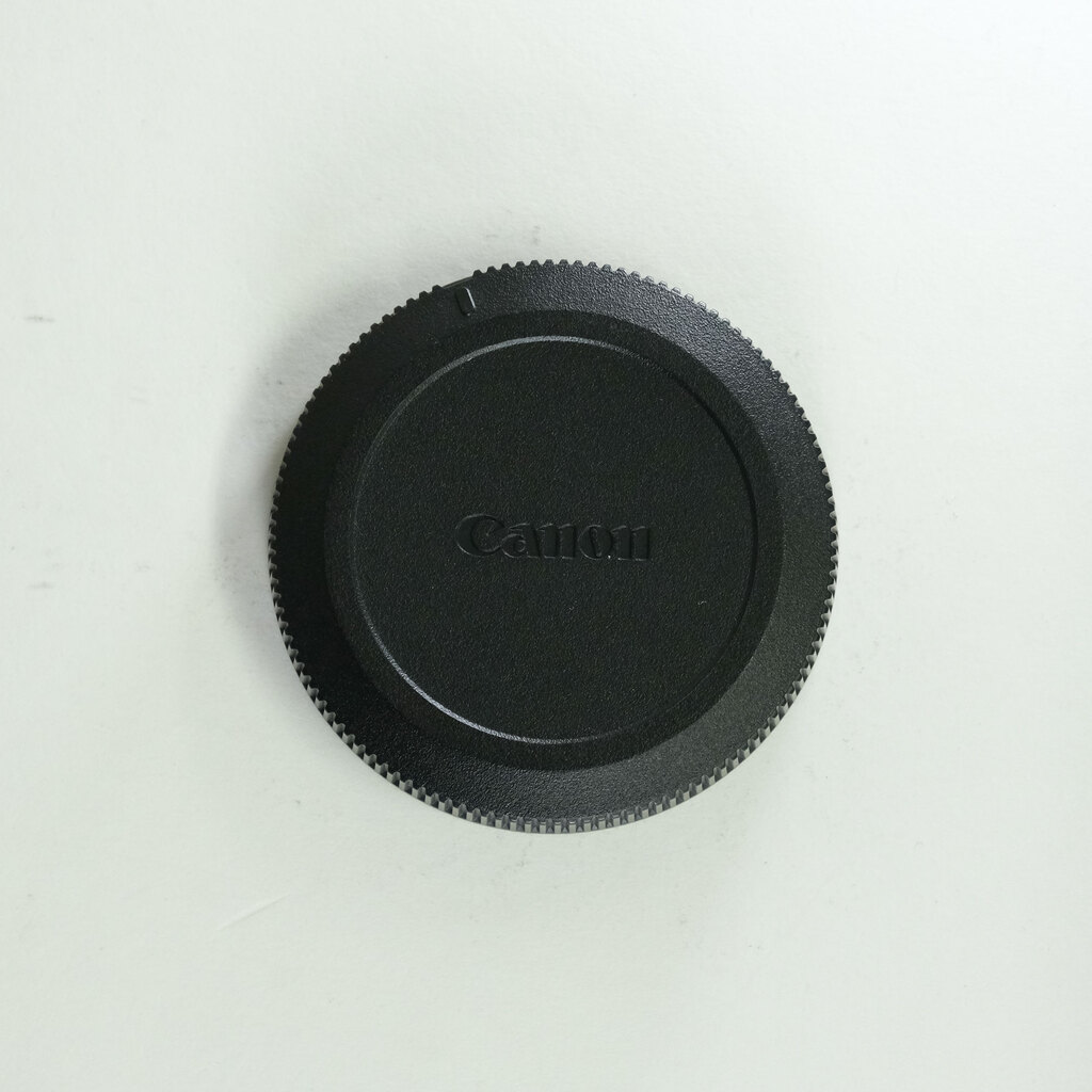 Canon RF24mm F1.8 MACRO IS STM