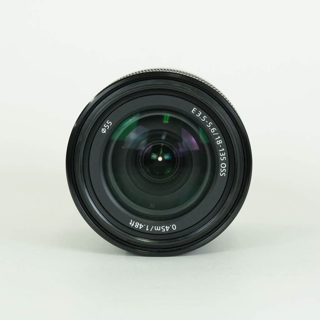 SONY E 18-135mm F3.5-5.6 OSS SEL18135