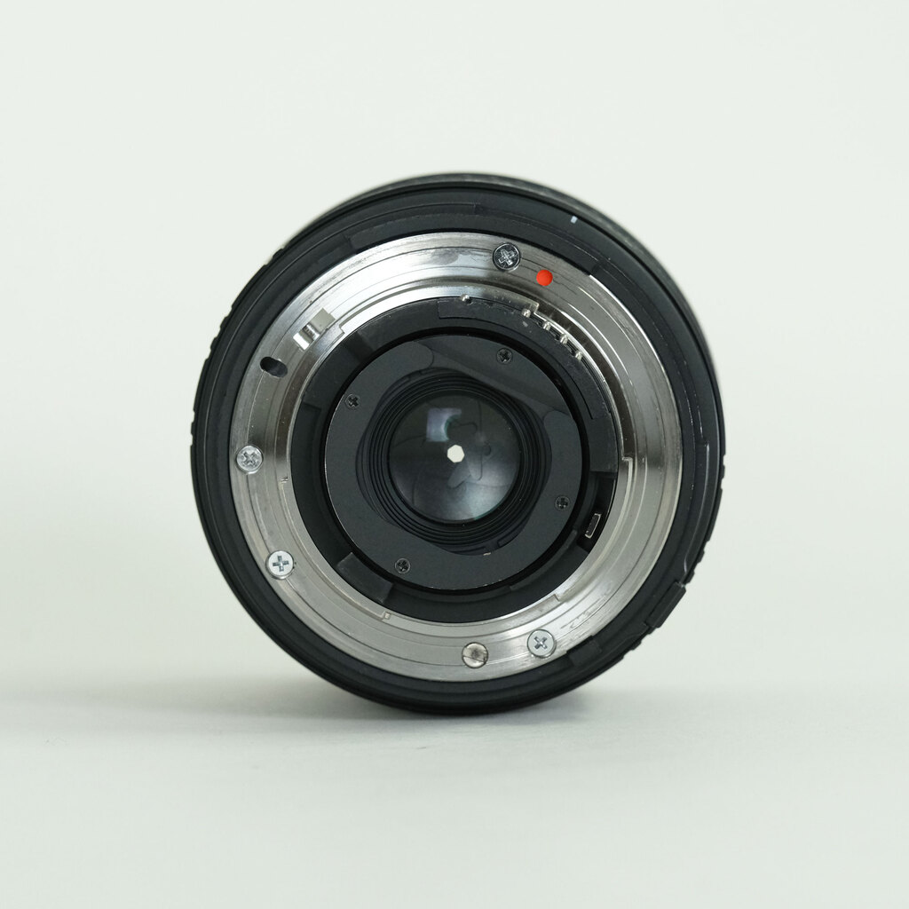 SIGMA 15mm F2.8EX DG DIAGONAL FISHEYE (ニコンF用) SIGMA 15mm F2.8EX DG DIAGONAL FISHEYE (ニコンF用)