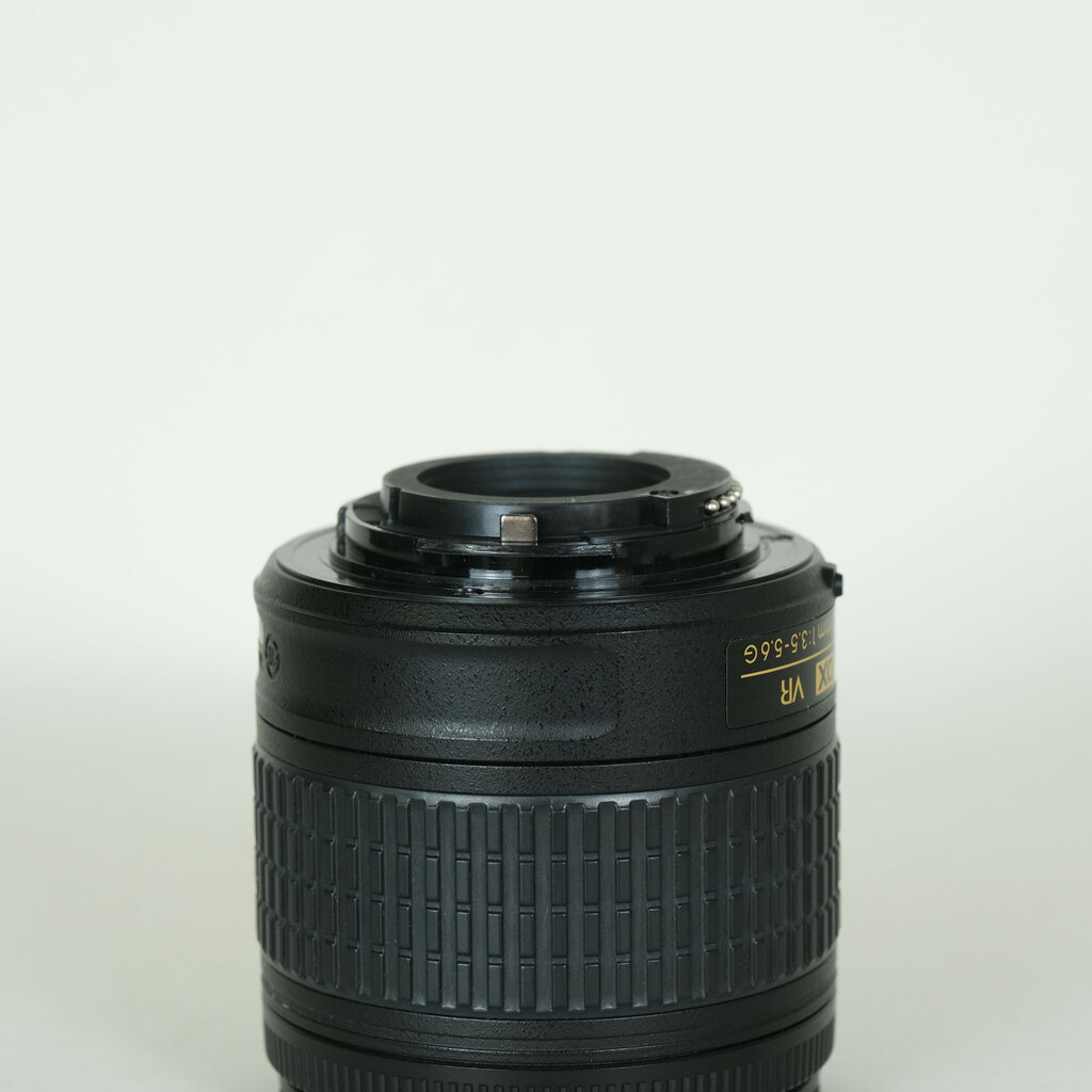 Nikon AF-P DX NIKKOR 18-55mm F3.5-5.6G VR