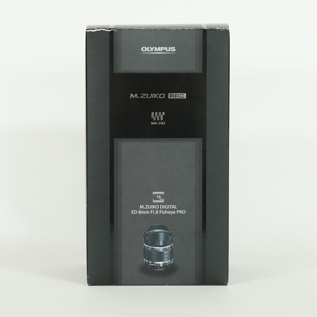 OLYMPUS M.ZUIKO DIGITAL ED 8mm F1.8 Fisheye PRO