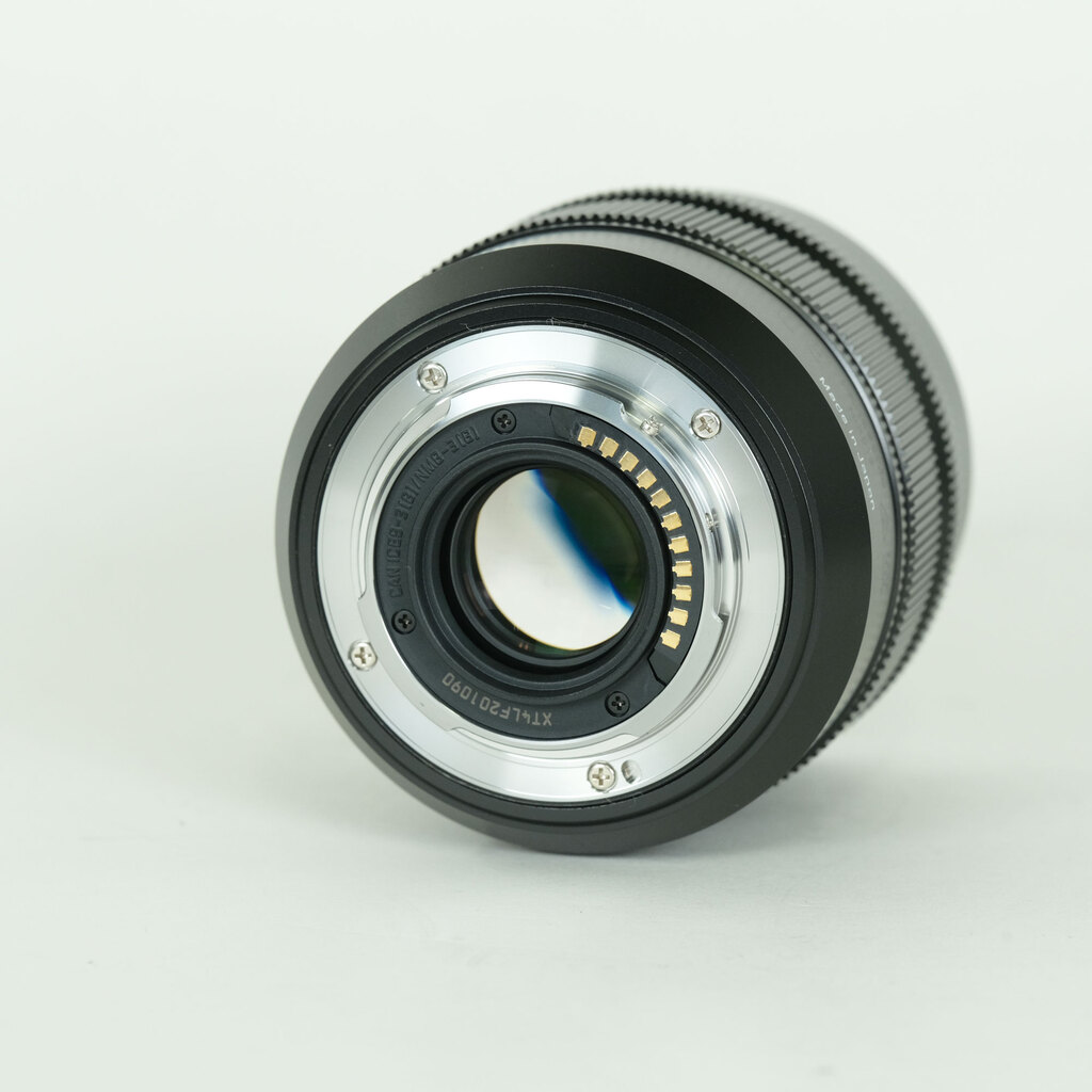 Panasonic LEICA DG SUMMILUX 12mm / F1.4 ASPH.