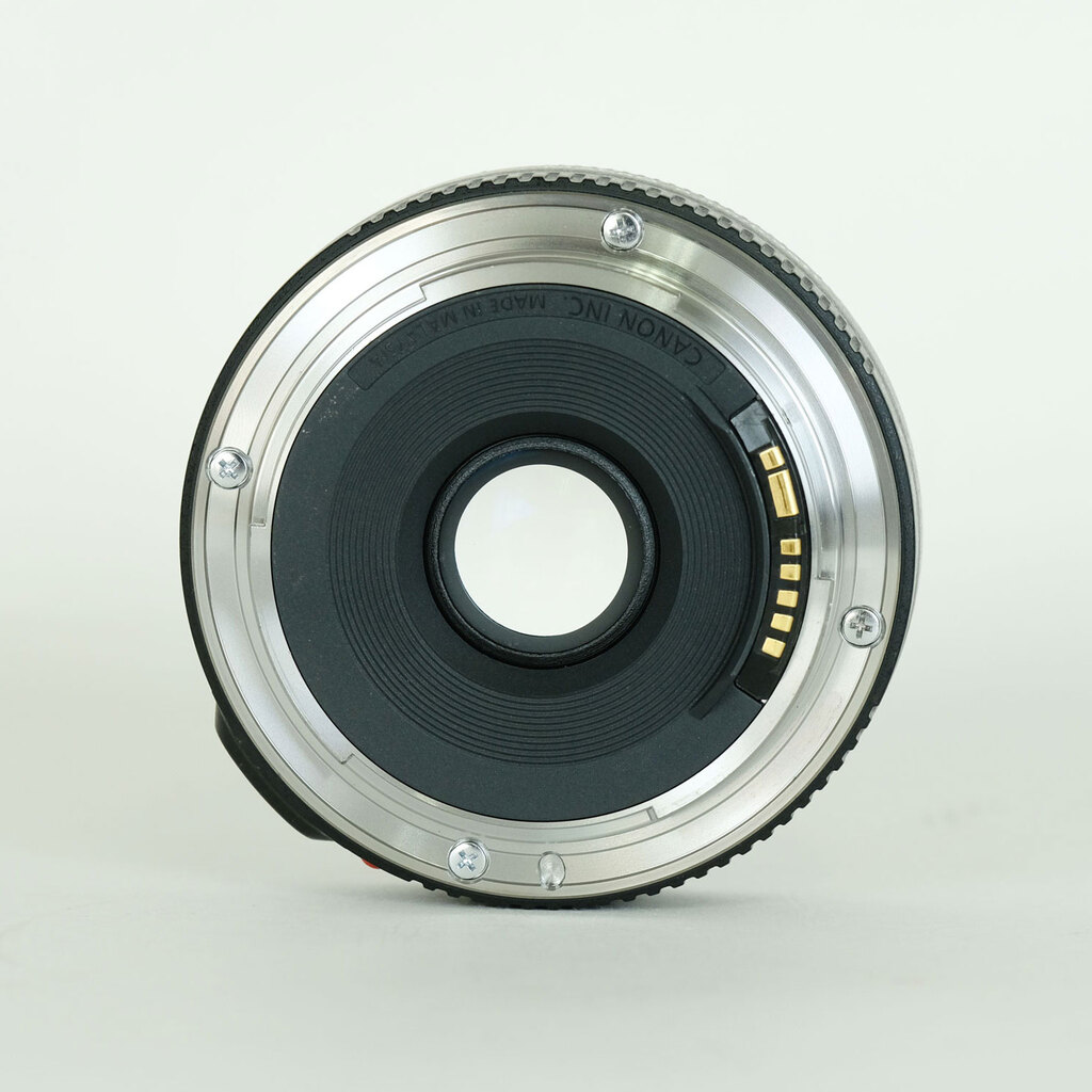 Canon EF40mm F2.8 STM