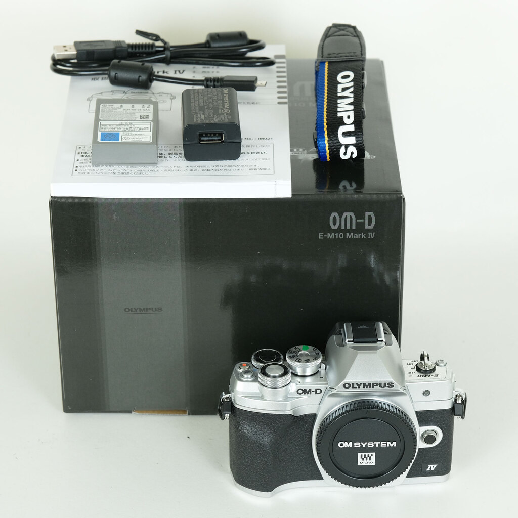 OLYMPUS OM-D E-M10 Mark IV OLYMPUS OM-D E-M10 Mark IV