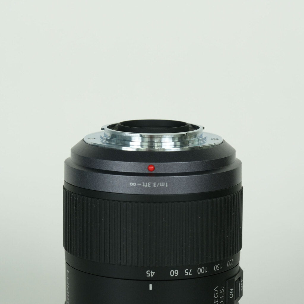 Panasonic LUMIX G VARIO 45-200mm F4.0-F5.6 MEGA O.I.S. H-FS045200