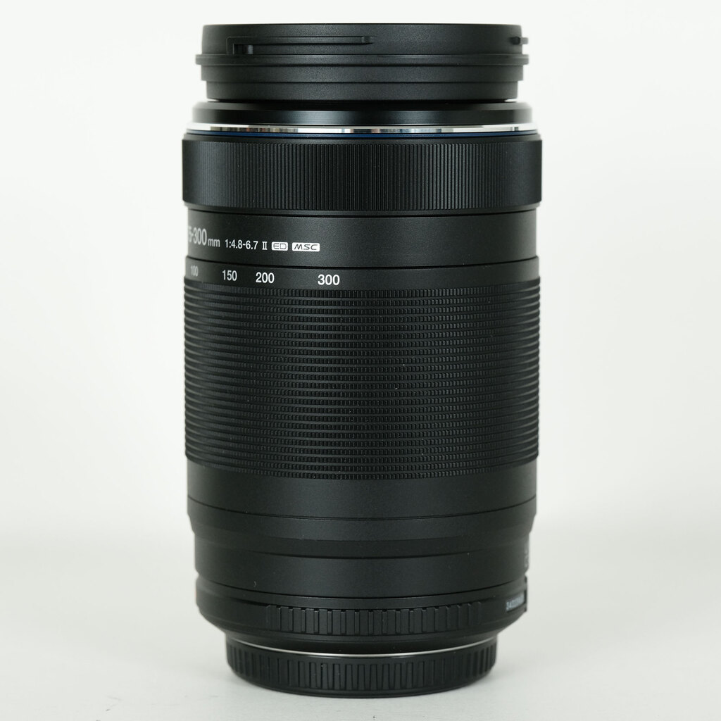 OM SYSTEM M.ZUIKO DIGITAL ED 75-300mm F4.8-6.7 II   　※OM SYSTEMロゴモデル