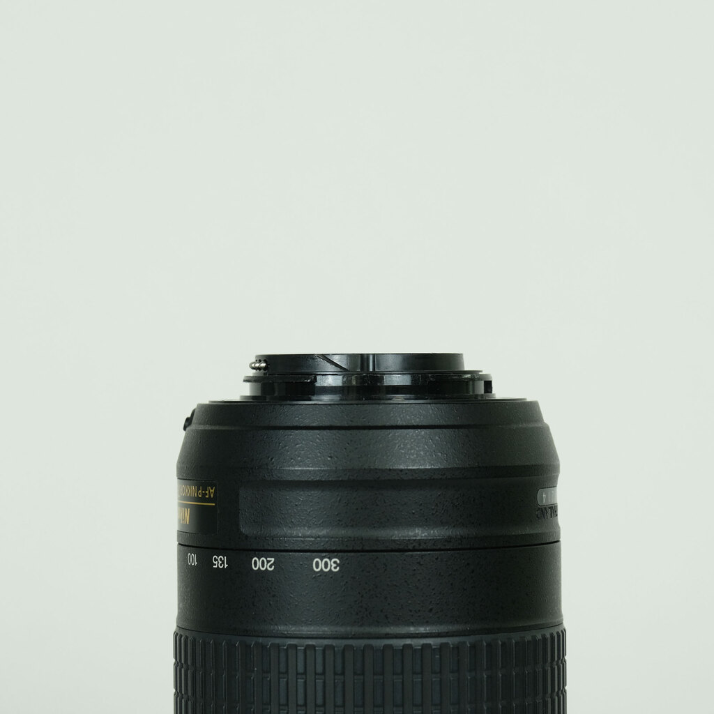 Nikon AF-P DX NIKKOR 70-300mm f/4.5-6.3G ED VRの出品 | ONE SCENE