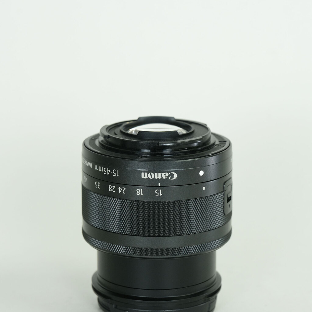 Canon EF-M15-45mm F3.5-6.3 IS STM Canon EF-M15-45mm F3.5-6.3 IS STM