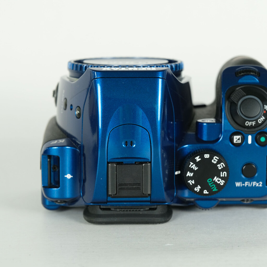 PENTAX KF ボディ クリスタルブルーの出品 | ONE SCENE（ワンシーン）