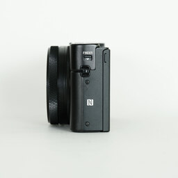 SONY Cyber-shot DSC-RX100M7 SONY Cyber-shot DSC-RX100M7