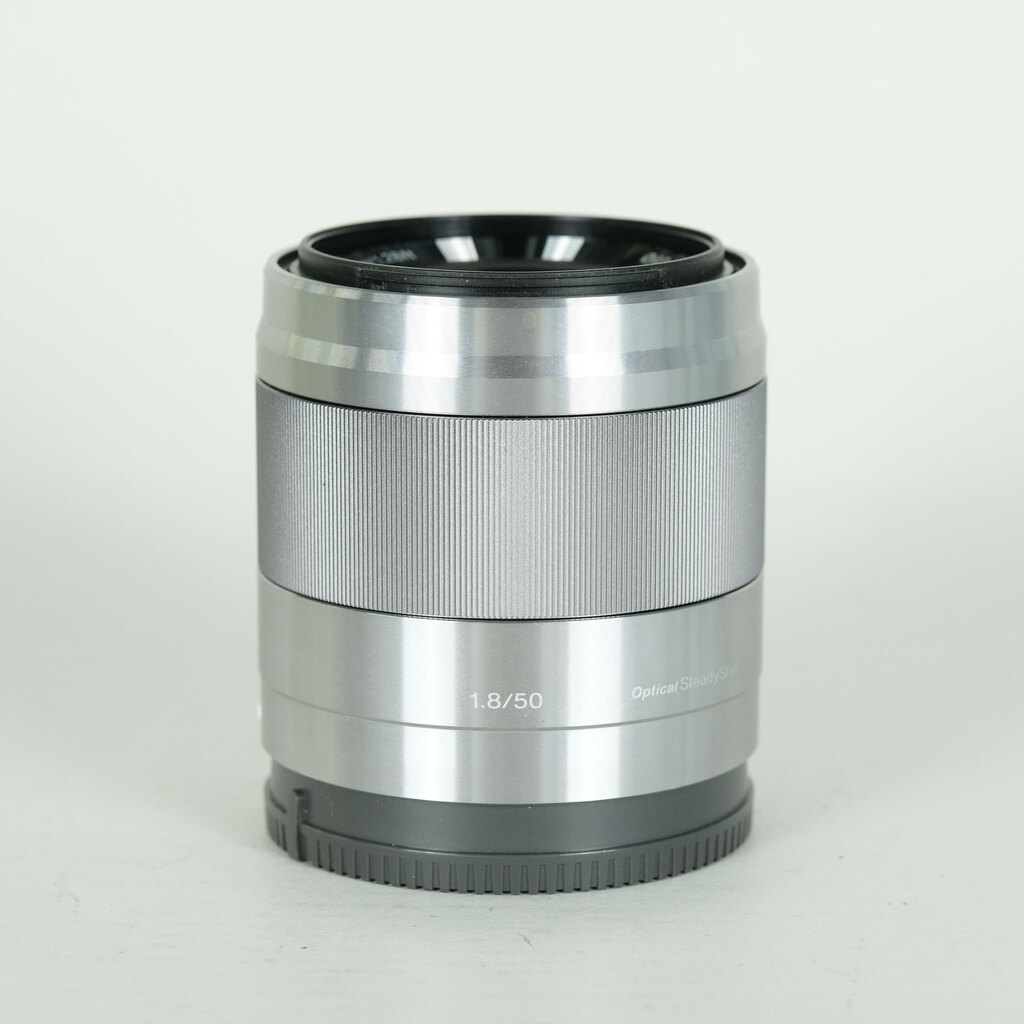 E 50mm F1.8 OSS SEL50F18 中古価格比較 - 価格.com