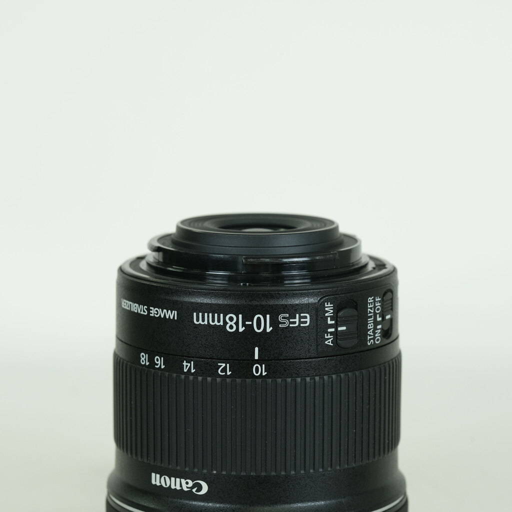 Canon EF-S10-18mm F4.5-5.6 IS STM