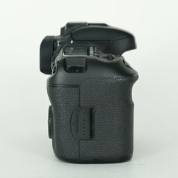 Canon EOS 7D Mark II