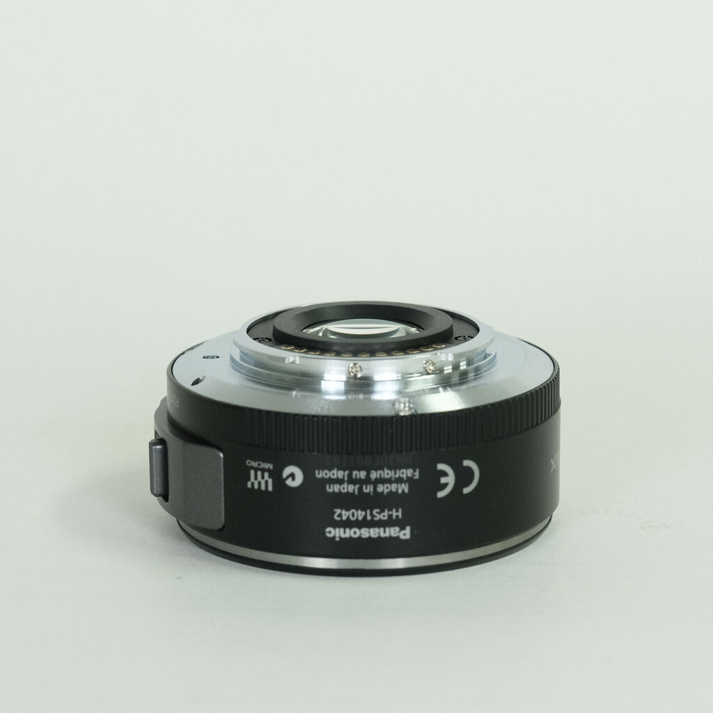 Panasonic LUMIX G X VARIO PZ 14-42mm / F3.5-5.6 ASPH. / POWER O.I.S.