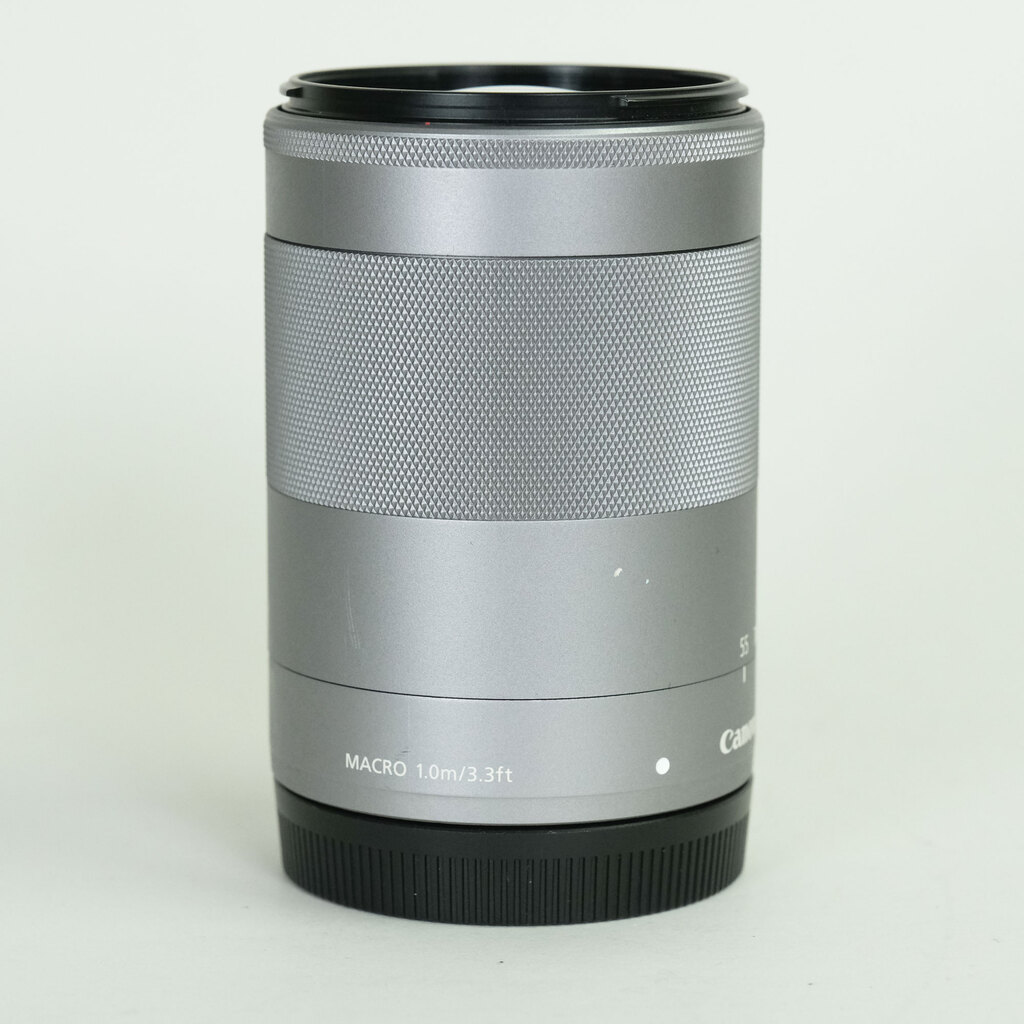 Canon EF-M55-200mm F4.5-6.3 IS STM シルバー Canon EF-M55-200mm F4.5-6.3 IS STM シルバー