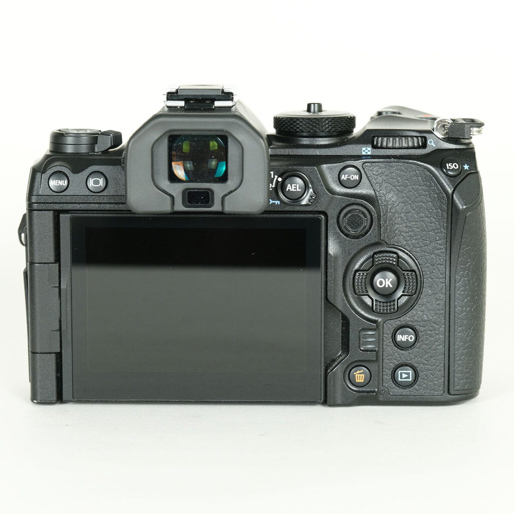 OM SYSTEM OM-1 Mark II