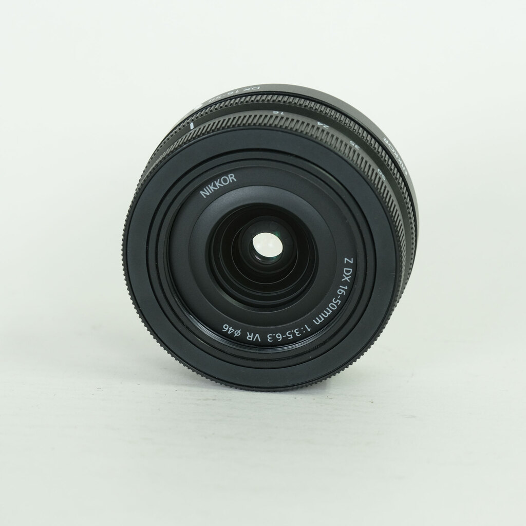 Nikon NIKKOR Z DX 16-50mm f/3.5-6.3 VR Nikon NIKKOR Z DX 16-50mm f/3.5-6.3 VR