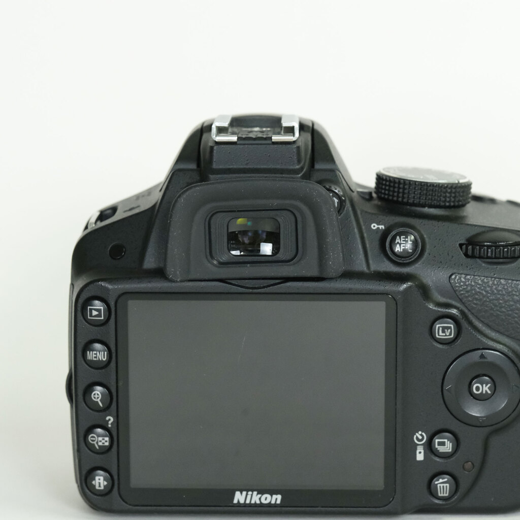 Nikon D3200ボディ ブラック