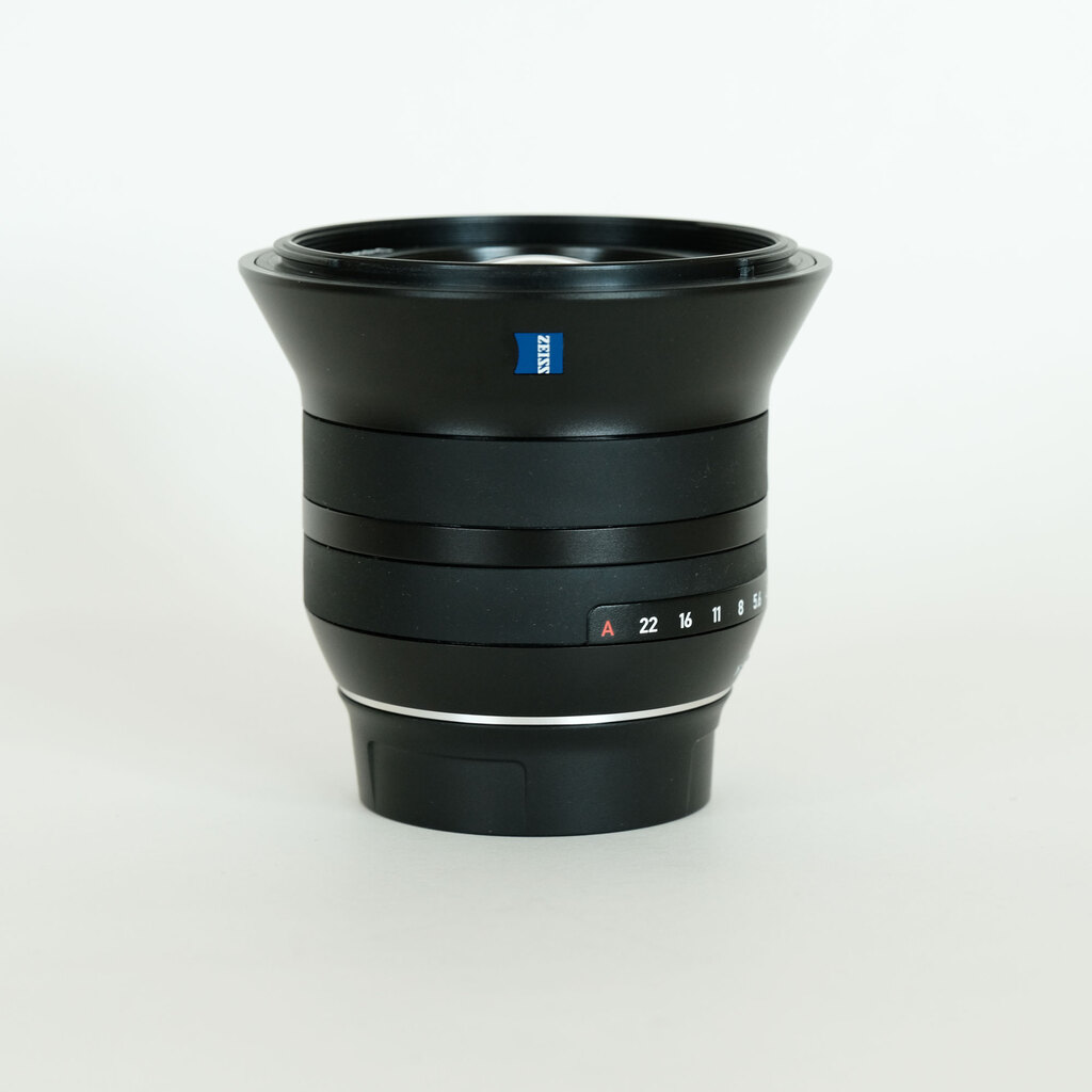 Carl Zeiss Touit 2.8/12 [フジフイルムX用]