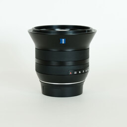 Carl Zeiss Touit 2.8/12 [フジフイルムX用]