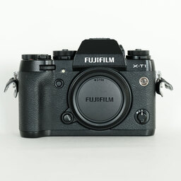 FUJIFILM X-T1