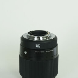SIGMA 30mm F1.4 DC DN｜Contemporary [マイクロフォーサーズ用]