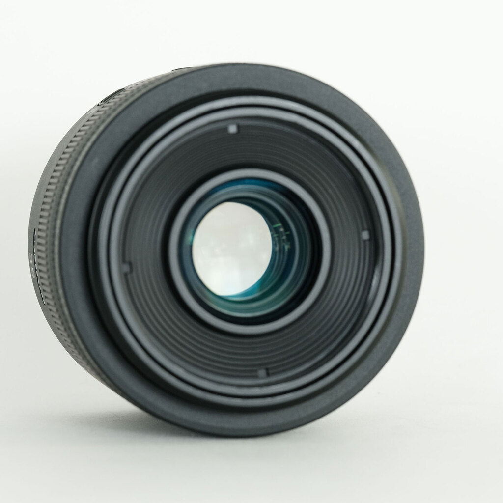 Canon RF35mm F1.8 MACRO IS STM