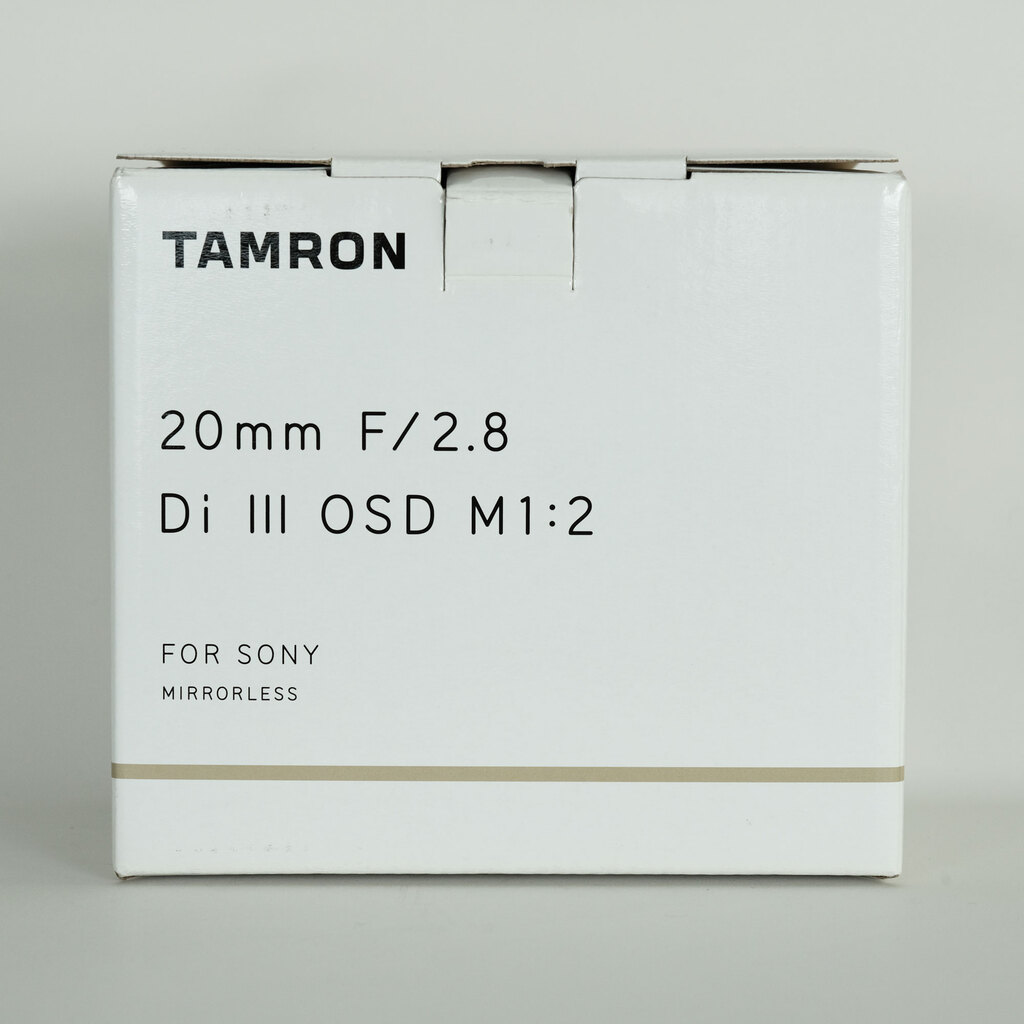 TAMRON 20mm F/2.8 Di III OSD M1:2 (Model F050) [ソニーE用]