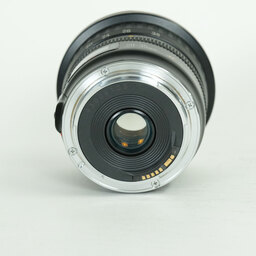 Canon EF20-35mm F3.5-4.5 USM Canon EF20-35mm F3.5-4.5 USM