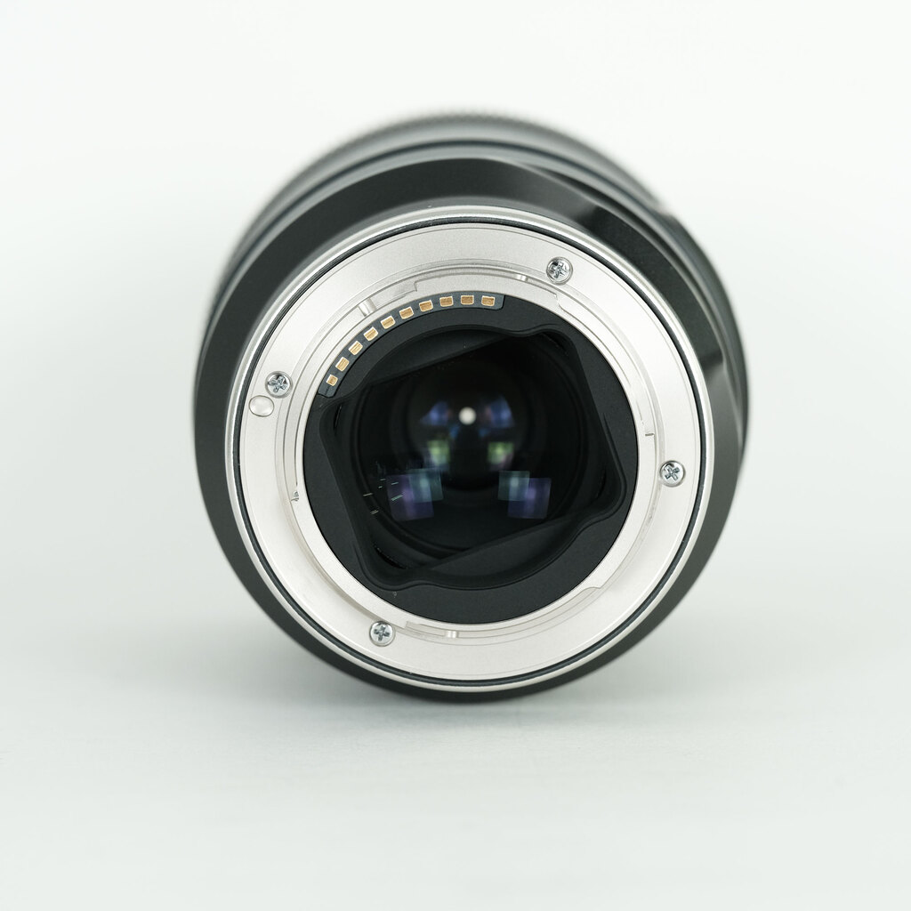 TAMRON 90mm F/2.8 Di III MACRO VXD [ソニーE用]