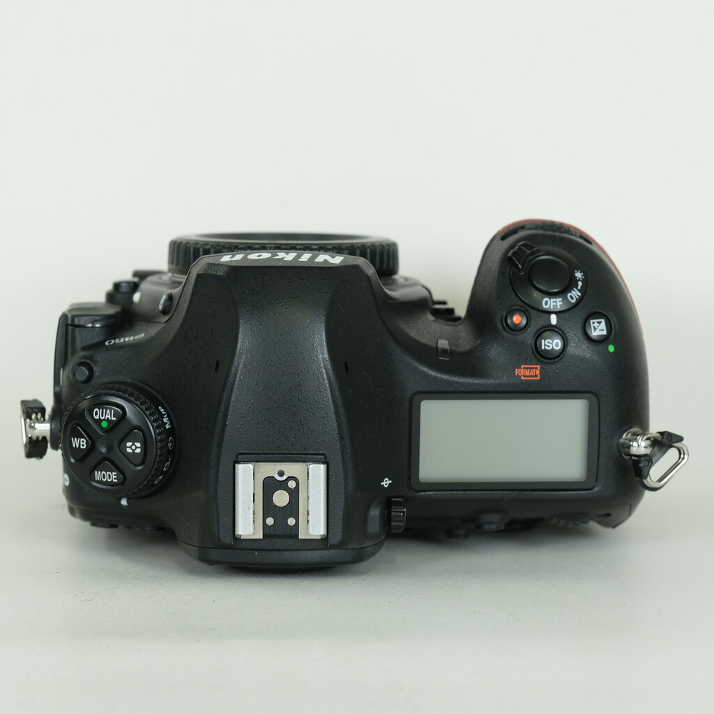 Nikon D850