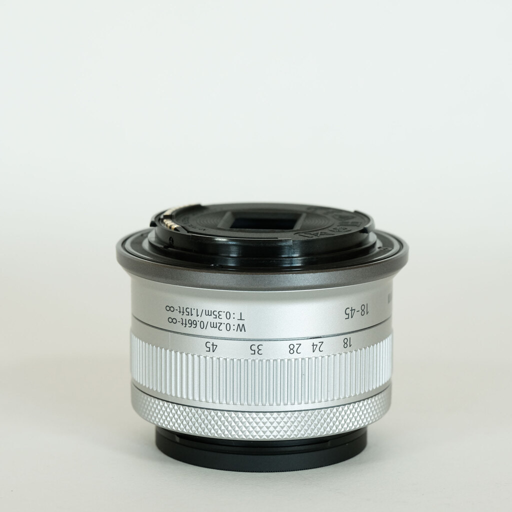 Canon RF-S 18-45mm F4.5-6.3 IS STM