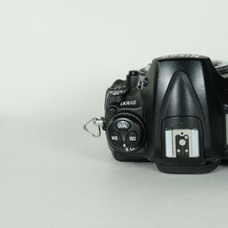 Nikon D300 ボディの出品 | ONE SCENE（ワンシーン）