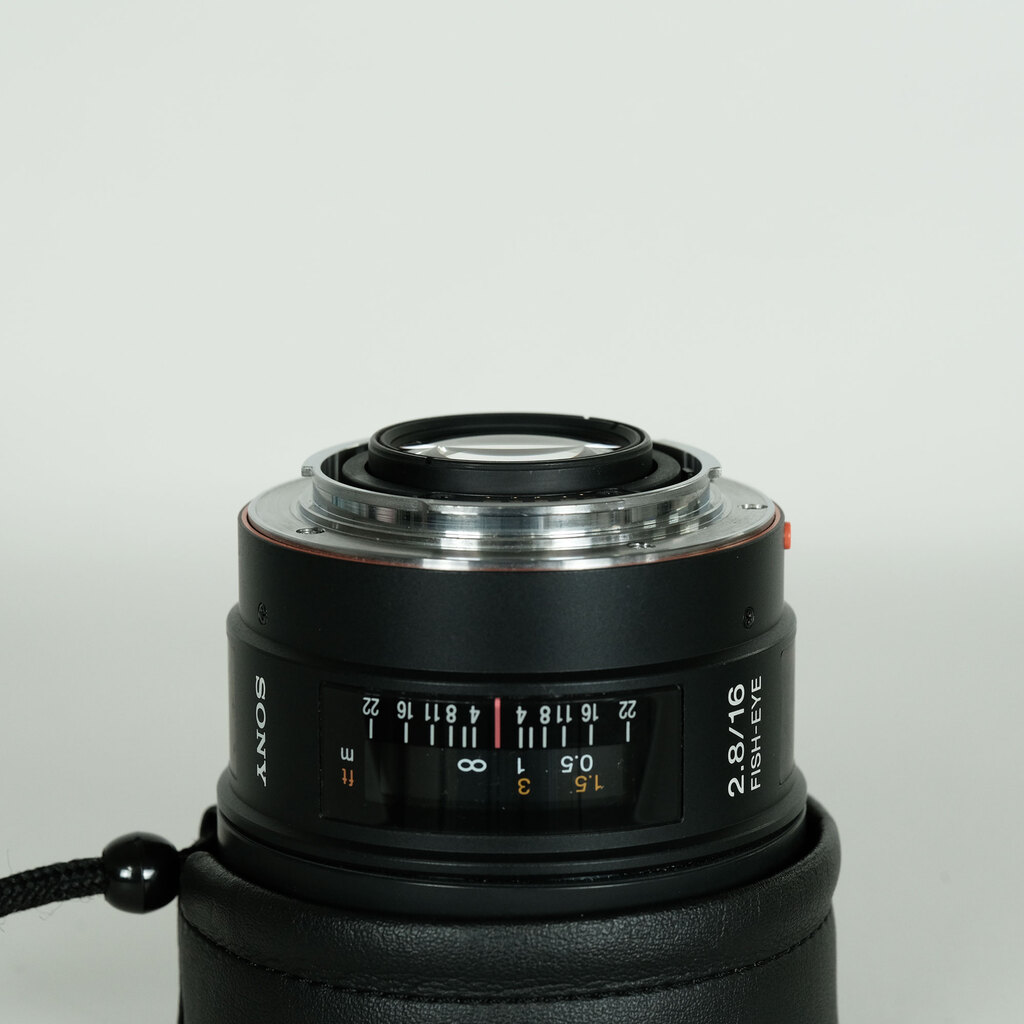 SONY 16mm F2.8 Fisheye SAL16F28