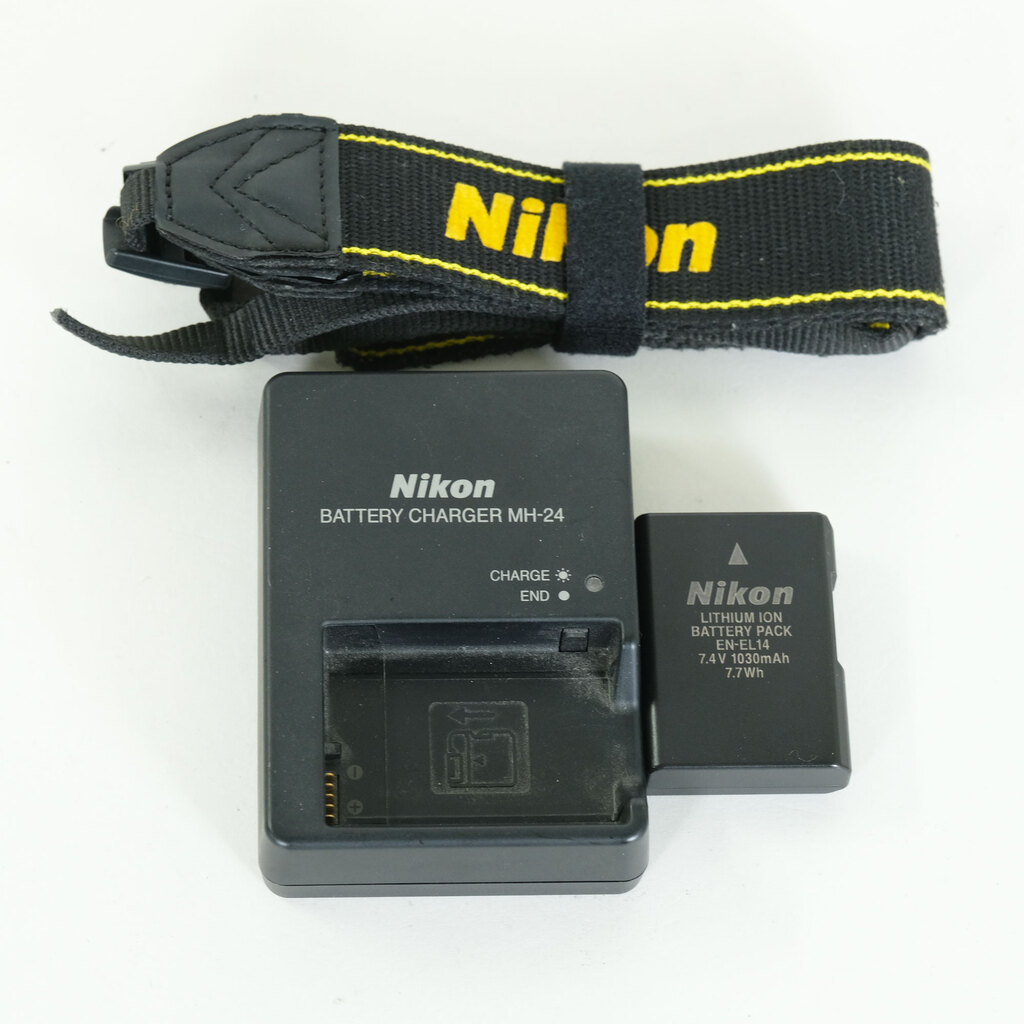 Nikon D3200ボディ ブラック Nikon D3200ボディ ブラック
