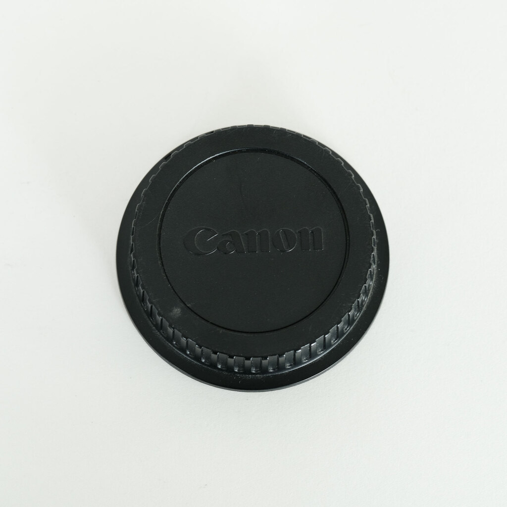 Canon EF40mm F2.8 STM ホワイト