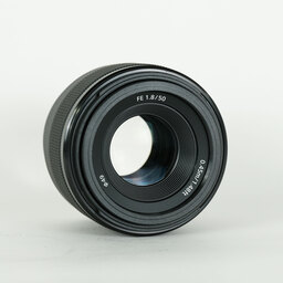SONY FE 50mm F1.8 SEL50F18F